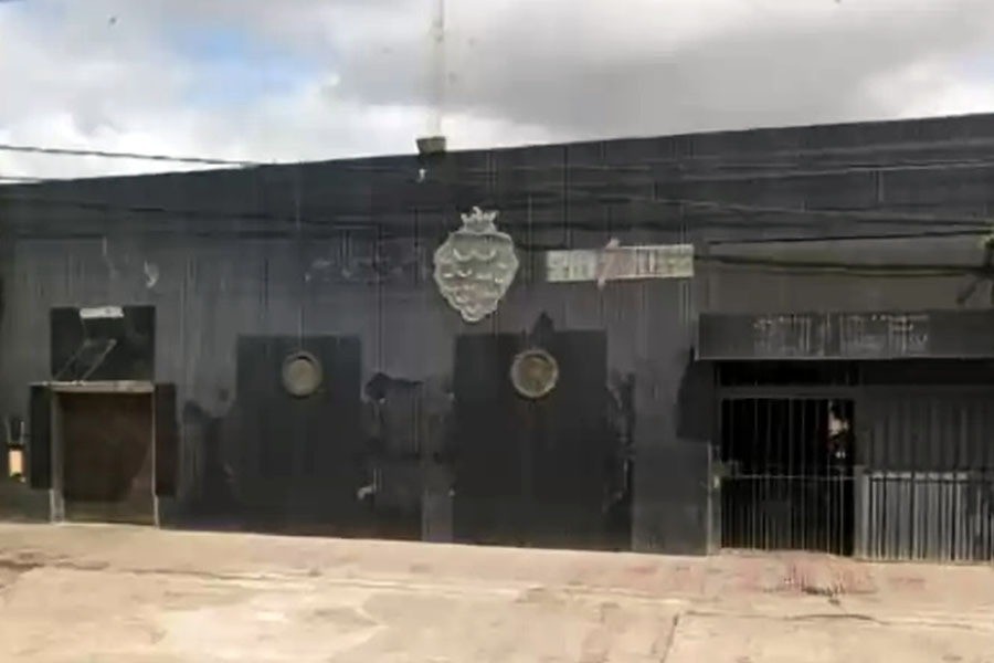 Balearon a dos policías que hacían adicionales en la puerta de un boliche | Rosario y la región