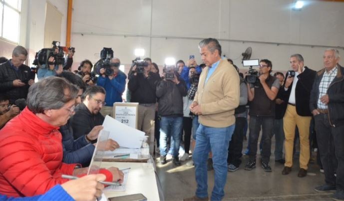 Elecciones 2023: Rolo Figueroa ganó en Neuquén y rompió 60 años de hegemonía del MPN | Política