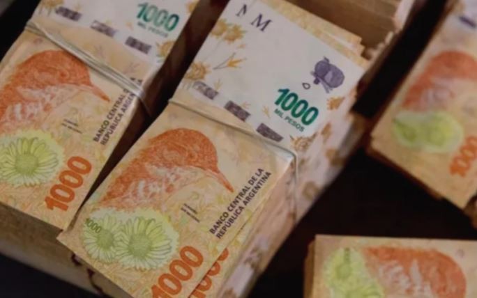 La Argentina es el país de Latinoamérica en el que más disminuyó el uso de efectivo tras la pandemia | Política y Economía