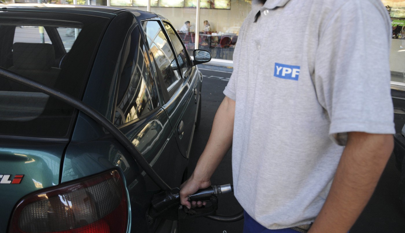 Massa cruzó a las petroleras para que no aumenten las naftas por encima de lo acordado en Precios Justos | Política y Economía