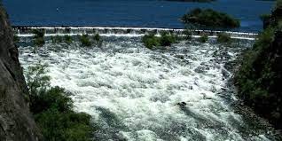 Video: rescataron con vida a un abuelo que cayó al dique Embalse de Rio Tercero | Información General