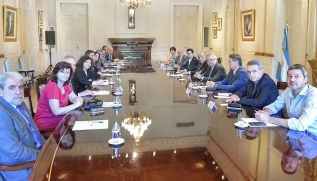 Agustín Rossi convocó a una reunión de Gabinete tras el cierre de listas | Política y Economía