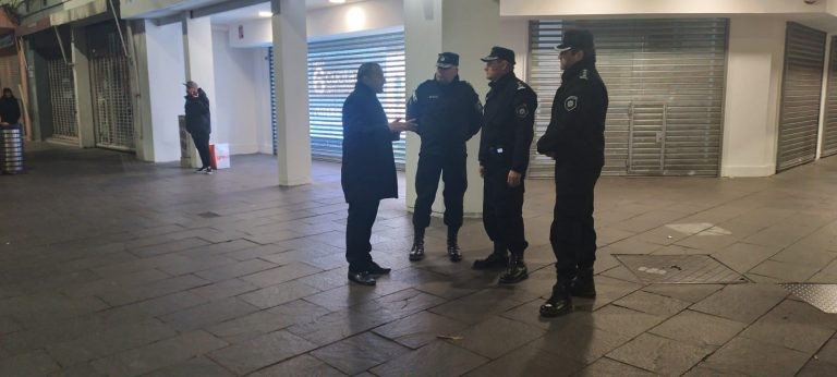 Encuentro nocturno de comerciantes con autoridades policiales | Rosario y la región