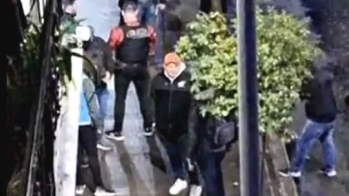 Allanaron un búnker en Once donde un periodista compró droga en vivo | Información General