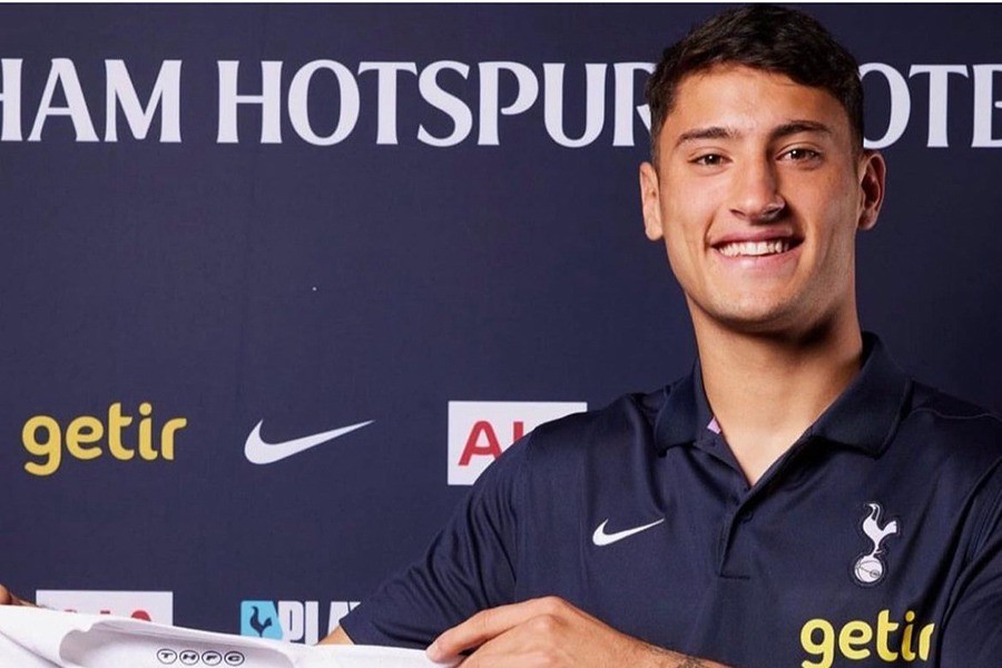 Presentaron a Véliz en el Tottenham: "Es tocar el cielo con las manos" | Deportes