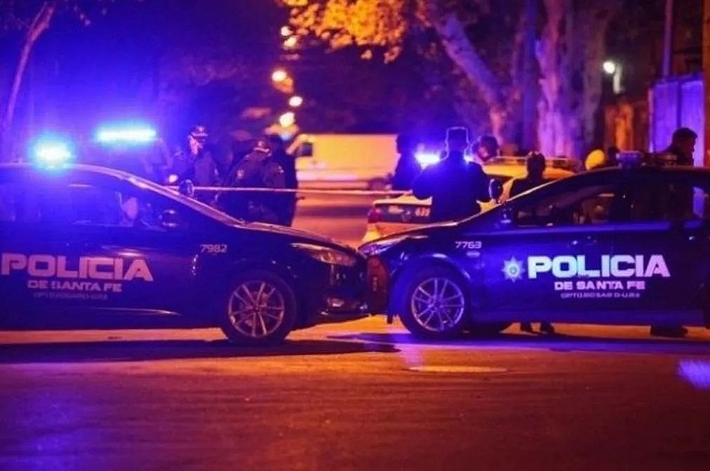 Delincuentes robaron un automóvil con un menor adentro | Rosario y la región