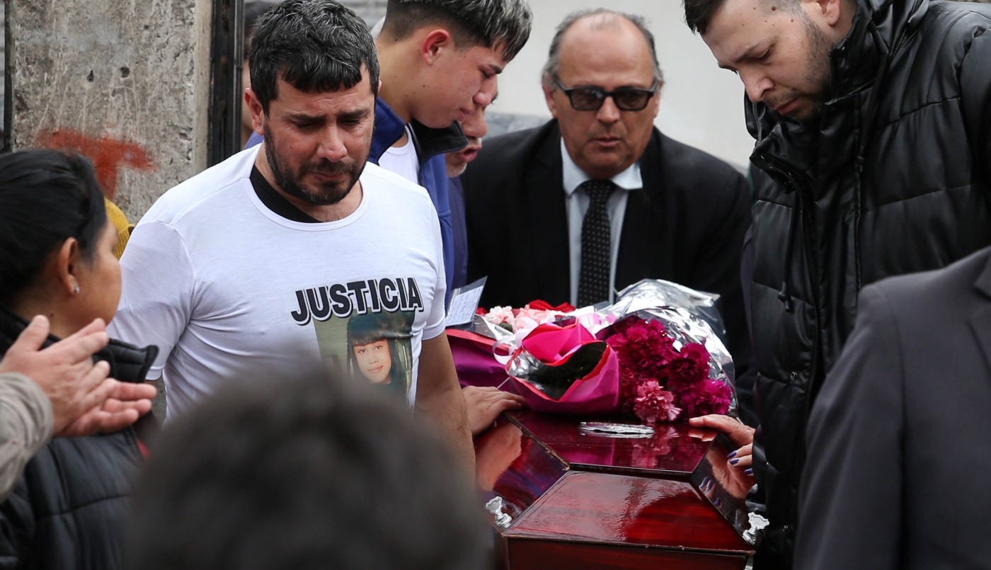 Conmoción por el crimen de Morena: el último adiós de familiares y vecinos | Información General