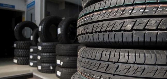 Los neumáticos aumentaron hasta un 25% tras la devaluación | Política y Economía