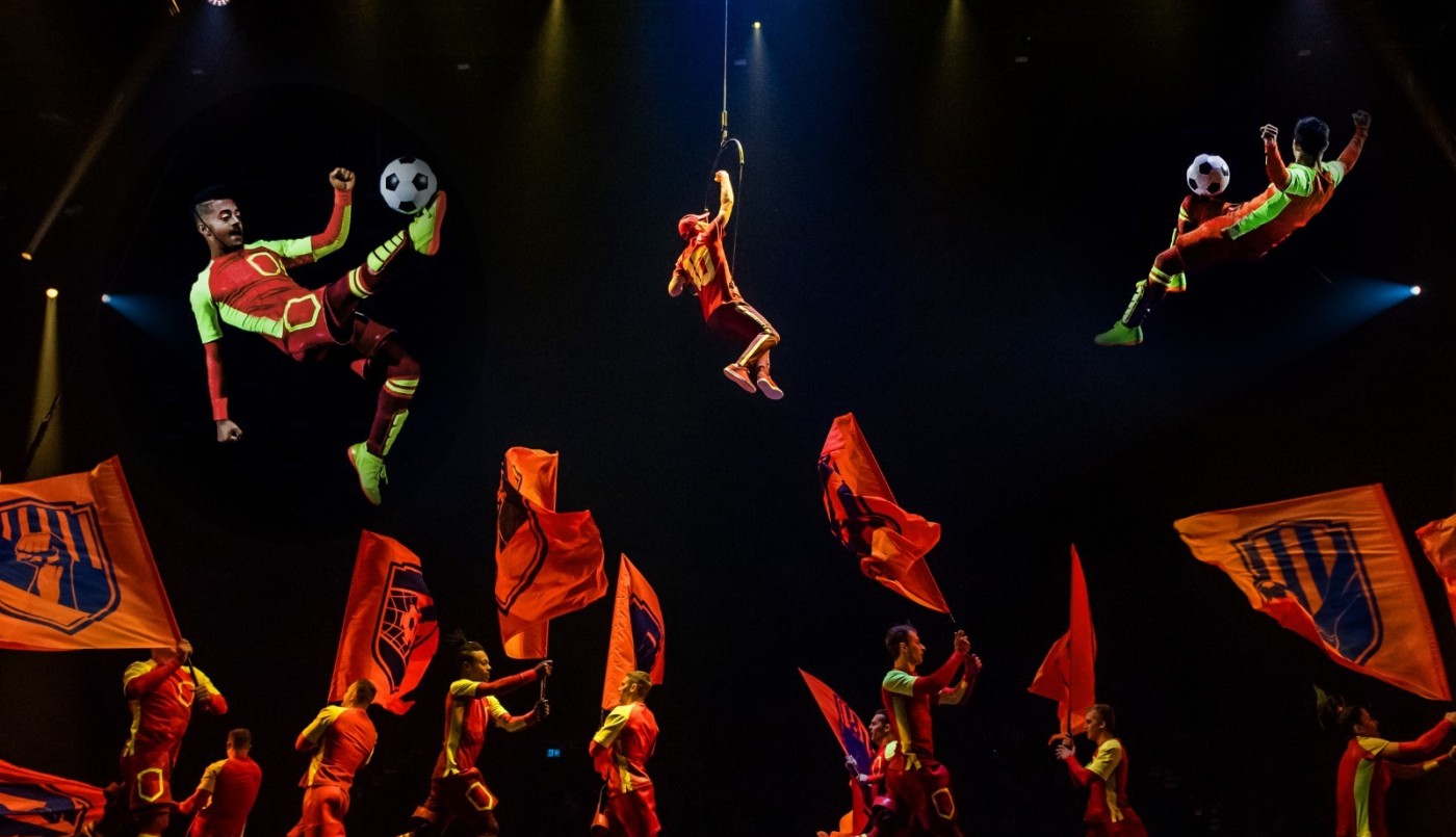 A sala llena: MESSI10 by CIRQUE DU SOLEIL estrenó en Rosario | Rosario y la región