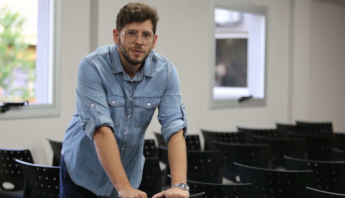 "Fecomagnetoterapia": Creó una "terapia" con caca como experimento social | Información General