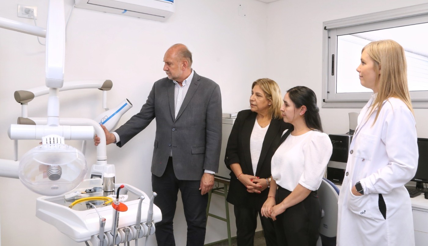 Para el gobernador, la provincia atraviesa "un histórico proceso de redefinición en salud pública" | Rosario y la región