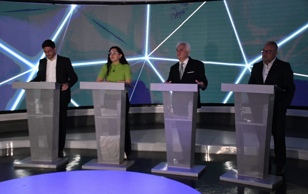 La seguridad como eje del primer round en el debate de gobernadores | Rosario y la región