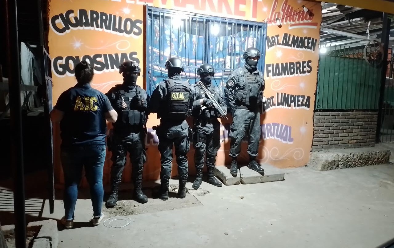 Cayeron tres sospechosos por el crimen del policía César Carmona | Rosario y la región