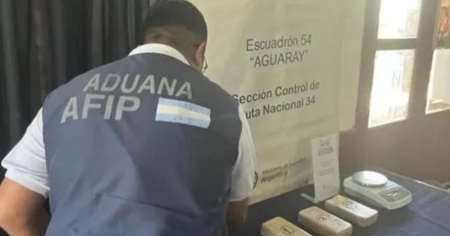 La Aduana evitó el contrabando de cocaína valuada en más de 25 millones de pesos | Información General