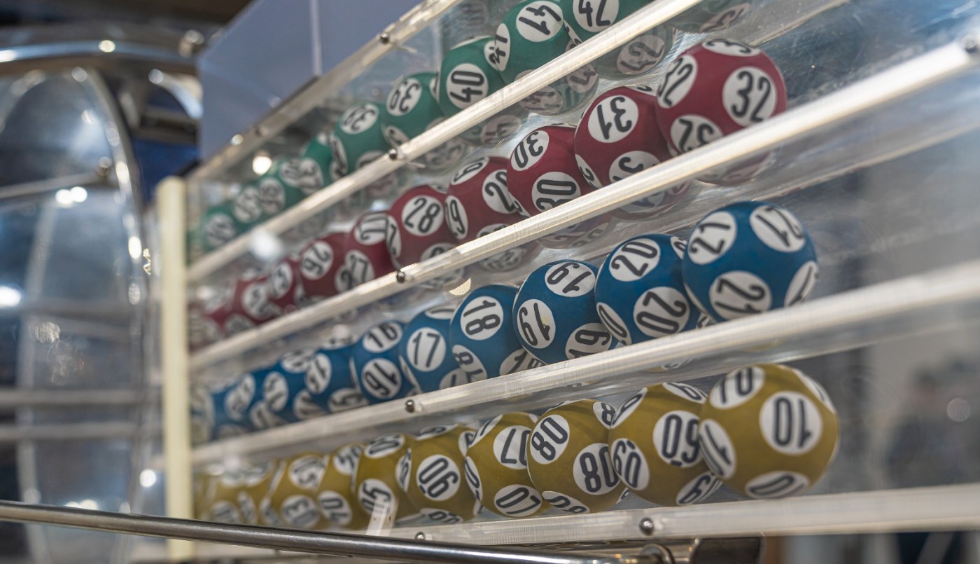 Tres apostadores se repartieron $125 millones en el Quini 6 | Información General