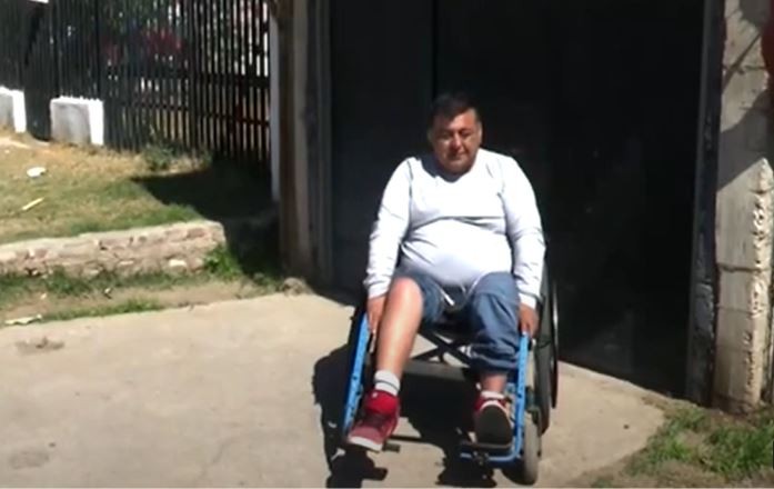 Es parapléjico, salvó su vida pero se le quemó todo | Información General