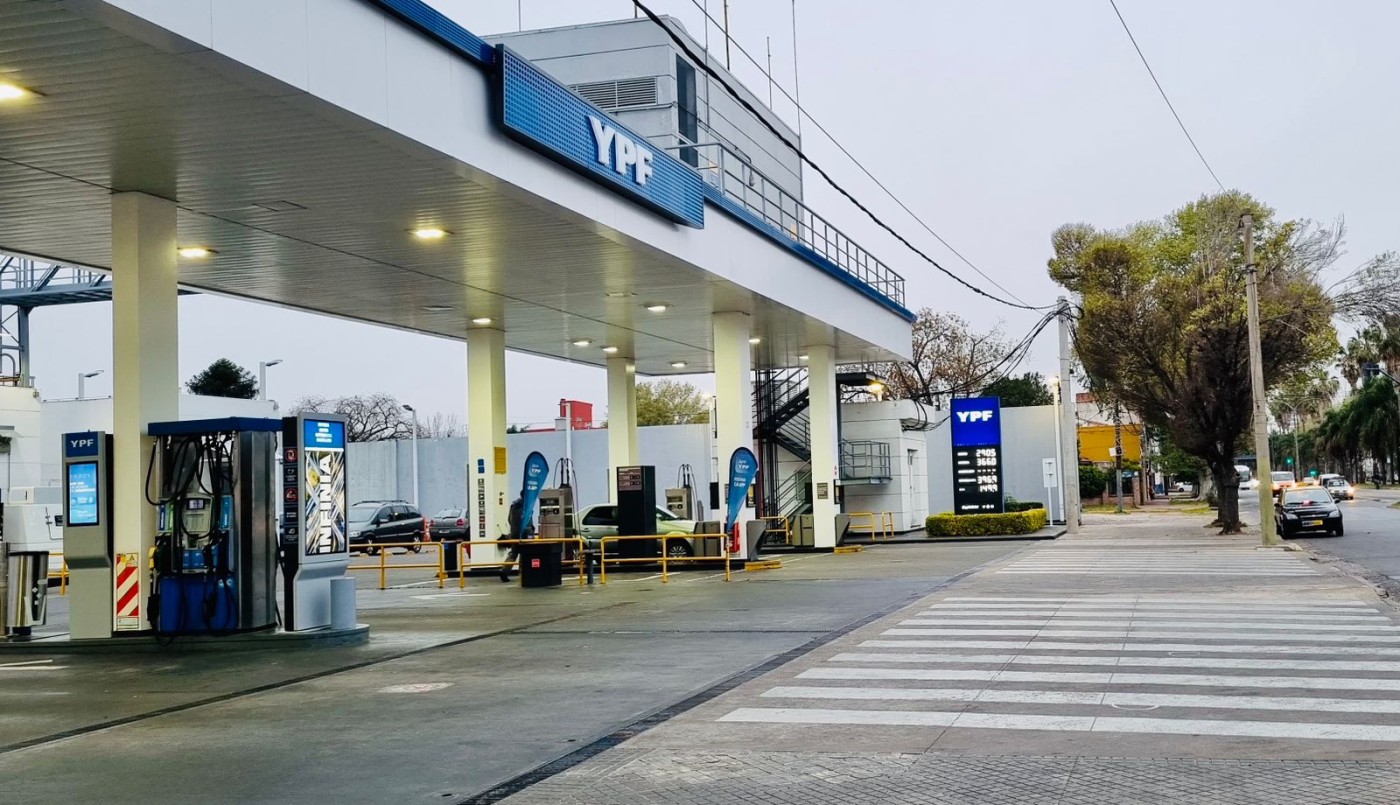 Parte del chico baleado en YPF: “No tiene lesión vascular pero ha quedado en observación” | Rosario y la región