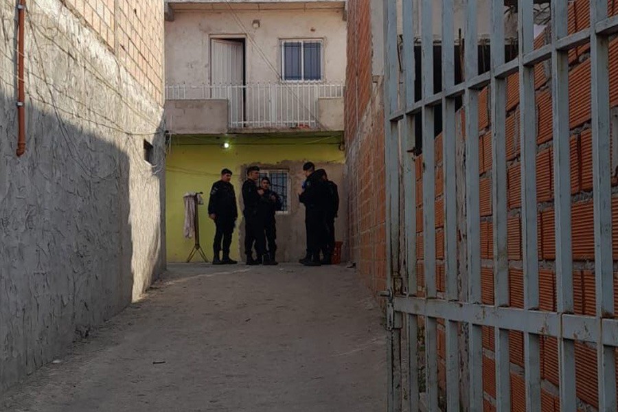 Lo asesinaron a plena luz del día en una casa de pasillo del sudoeste rosarino | Rosario y la región