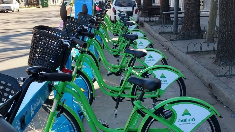 Tres jóvenes detenidos por robar una bicicleta de la Municipalidad | Rosario y la región