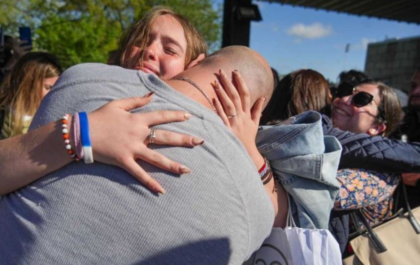 Llegó al país el tercer vuelo con argentinos repatriados desde Israel | Información General