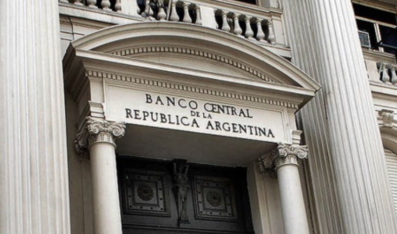 Argentina pasó a ser el país con mayor tasa de interés del mundo | Política y Economía