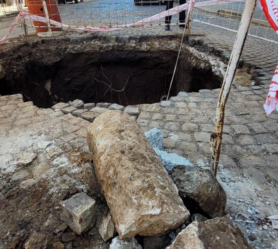 Serios daños en la red cloacal por desechos de una obra en construcción del centro | Rosario y la región