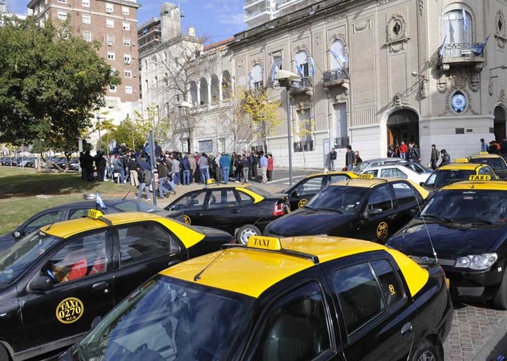 El Concejo debate por las licencias que vencen y aumentará la tarifa | Información General