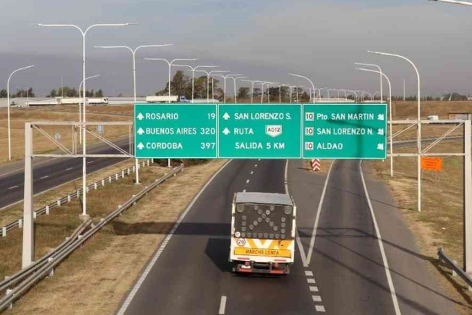 Intentó robar un camionero en la autopista y le metieron dos balazos | Rosario y la región