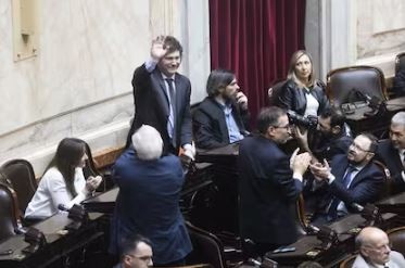 Legisladores nacionales pidieron a Milei que denuncie pedidos de coimas en el Congreso | Política