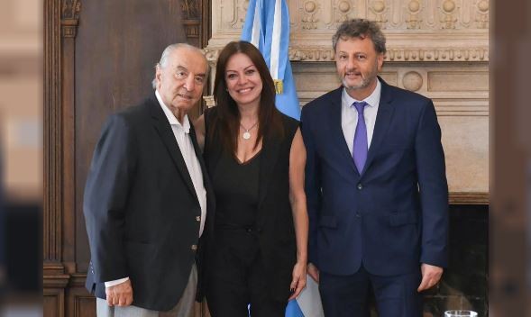 Sindicato de Comercio, primer gremio en apoyar el sistema de despidos que propone Milei | Información General