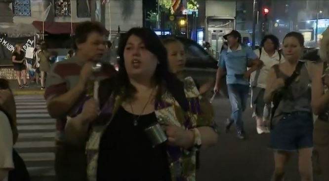 Otra noche de protestas y cacerolas | Información General