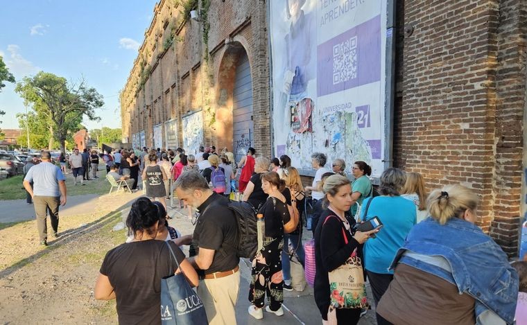 Leda por primera vez en el Metropolitano con gran cantidad de gente esperando ingresar | Rosario y la región