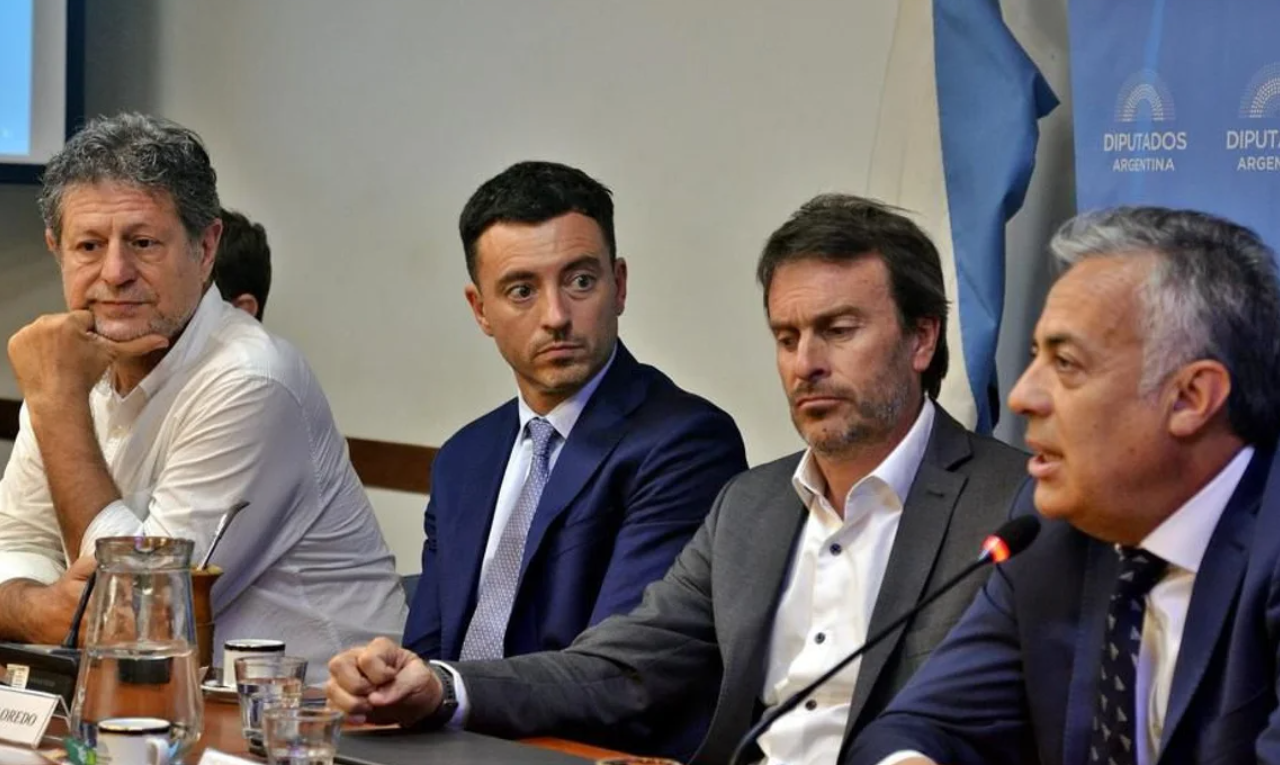 La estrategia de la oposición dialoguista para presionar al oficialismo por la Ley Ómnibus | Política y Economía