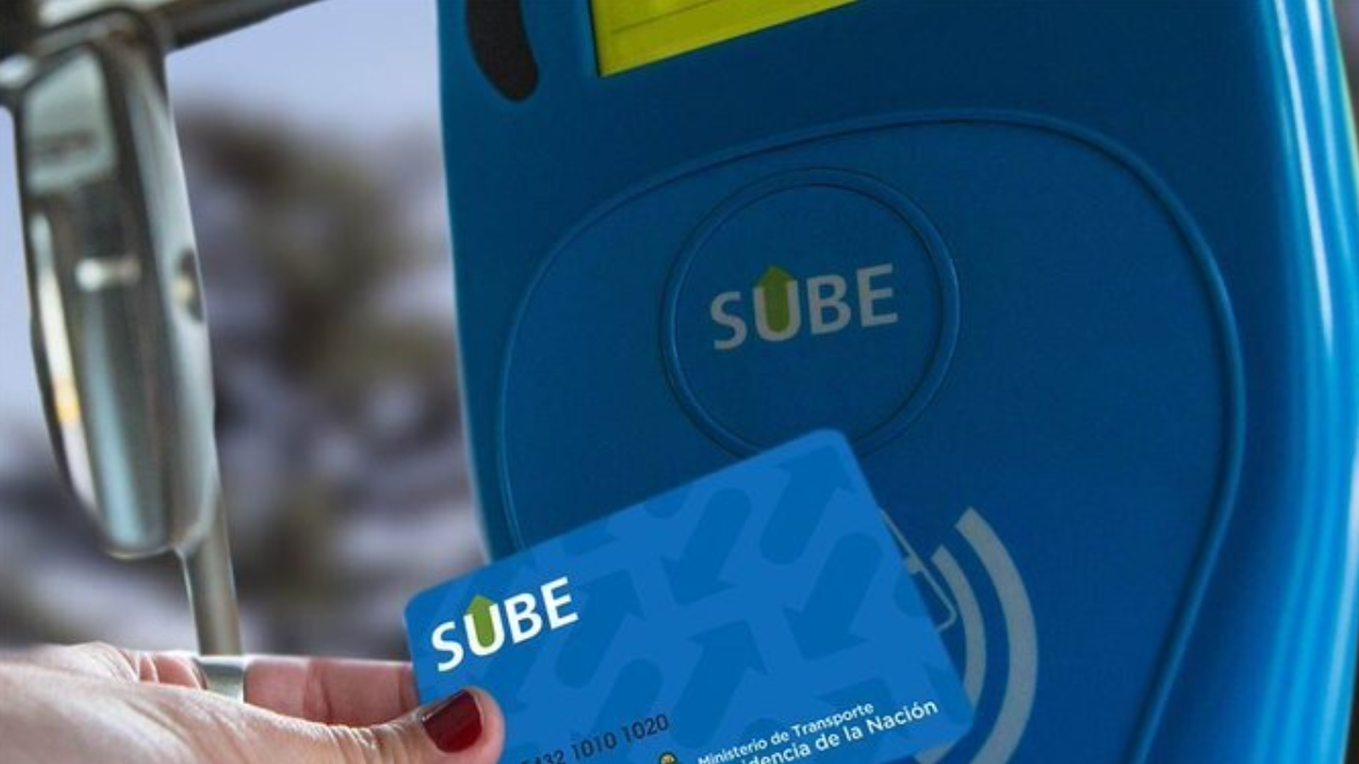 Continúa el descuento del 55% en la tarjeta SUBE: cómo tramitarlo | Información General