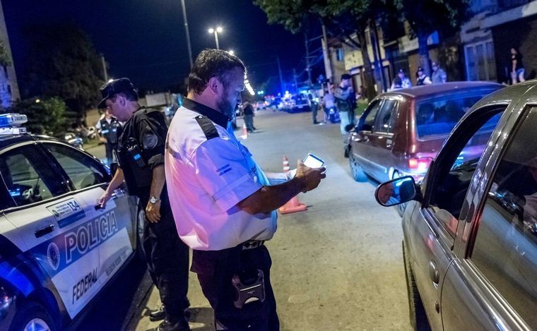 Escapó del control y atropelló a un agente de Tránsito: fue detenido | Rosario y la región