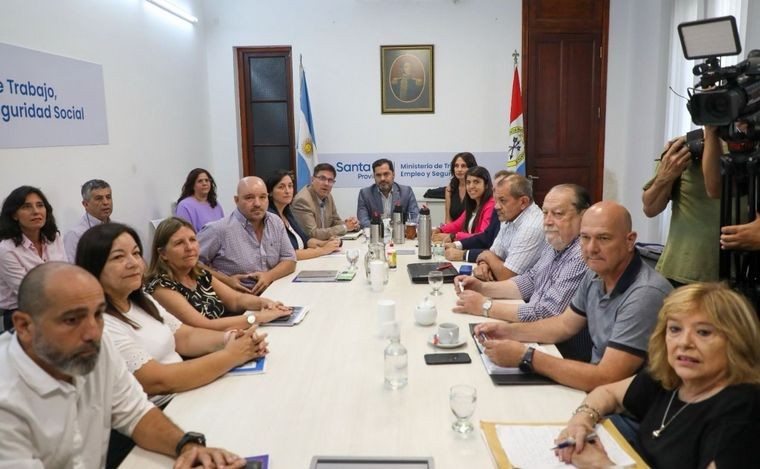 La Provincia convocará a docentes luego de que se conozca el IPC | Rosario y la región