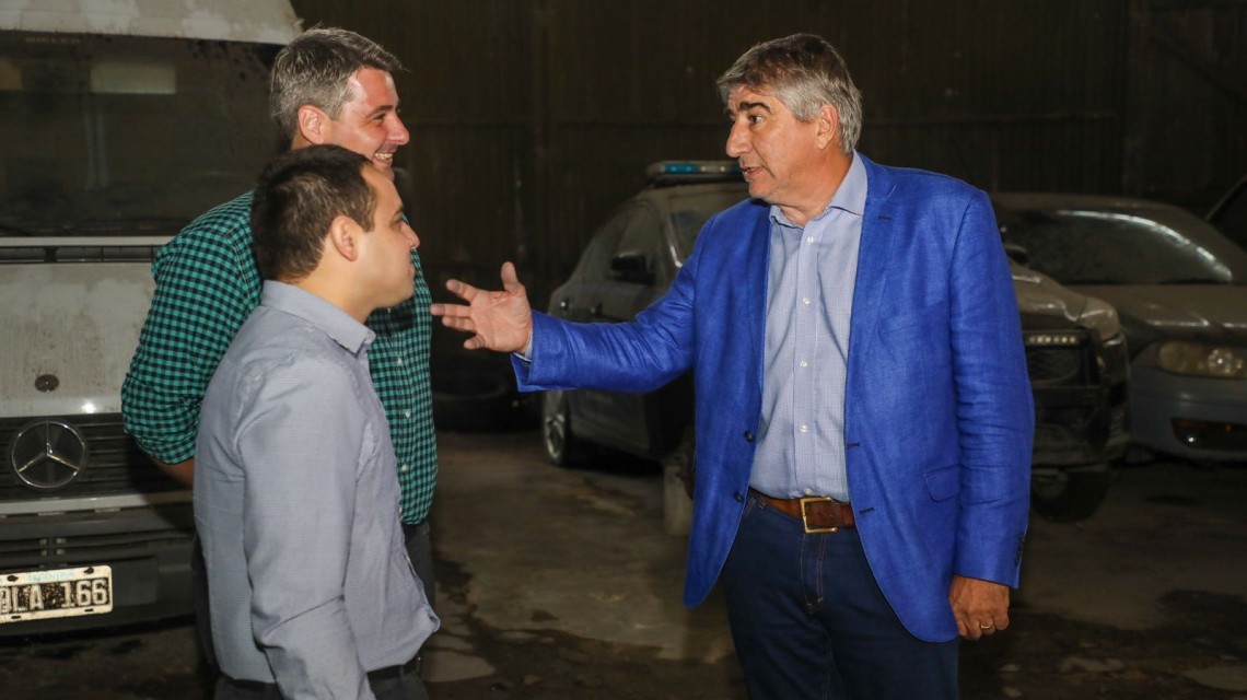 La provincia intenta recuperar vehículos oficiales abandonados | Rosario y la región