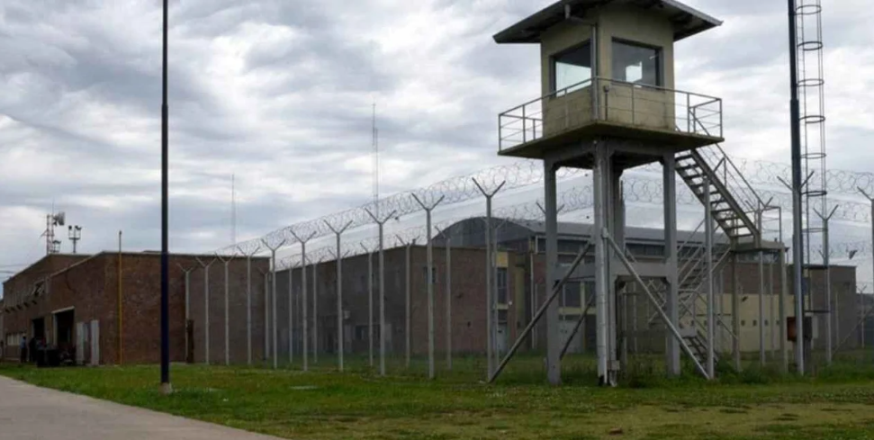 Los presos de las cárceles de Santa Fe comenzarán a usar uniformes | Rosario y la región