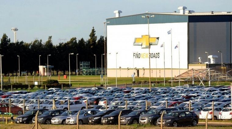 General Motors dilata reinicio de producción en Alvear por problemas de insumos importados | Rosario y la región