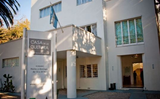 Por la presión de los artistas, el Gobierno dio marcha atrás con el cierre del Fondo Nacional de las Artes | Información General