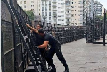 "Vigilia de necesidad y urgencia" frente al Congreso para rechazar tratamiento de la ley "Bases" | Información General