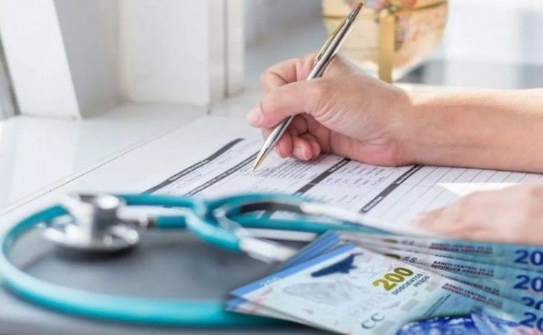 DNU: la Justicia frenó artículos que permiten aumentos libres para las prepagas | Política y Economía