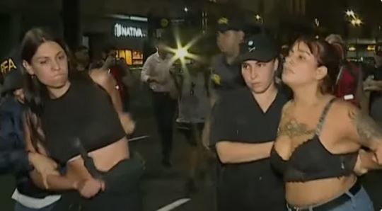 Liberaron a cuatro mujeres detenidas anoche en los incidentes en adyacencias del Congreso | Información General