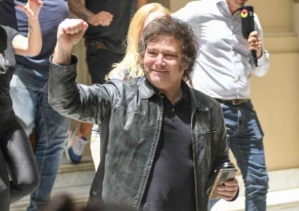 "Estamos a nada de la dolarización", aseguró Milei | Política y Economía