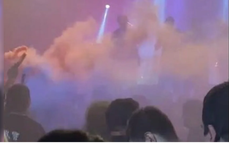 A casi 20 años de Cromañón, encendieron una bengala durante un recital en un boliche cerrado | Información General