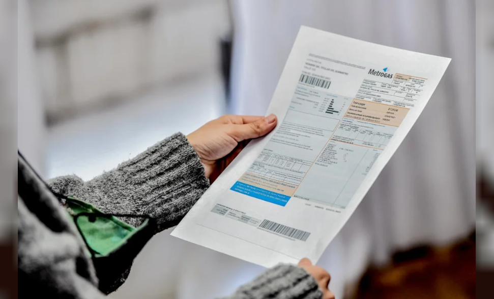 Más recorte: analizan quitarle subsidios a quienes tengan motos o autos con antigüedad menor a cinco años | Política y Economía