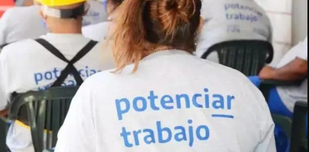 Suspendieron el pago de 22.501 planes Potenciar Trabajo a beneficiarios que realizaron viajes al exterior | Información General