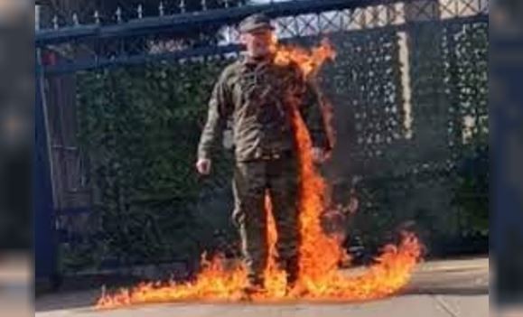 Un hombre se prendió fuego cerca de la embajada de Israel en Washington | Internacionales