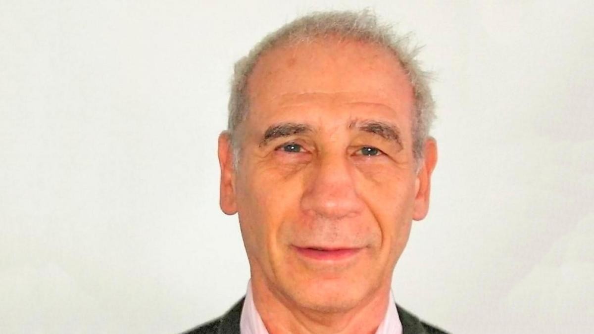 Encuentran asesinado y con signos de defensa a hombre de 71 años en su casa en un country de Pilar | Información General