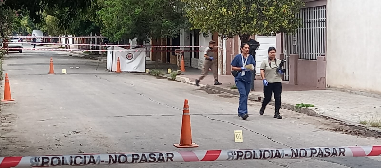 Lo asesinan para robarle la moto en Córdoba: "Tengo dos hijos", alcanzó a decir antes de ser baleado | Información General